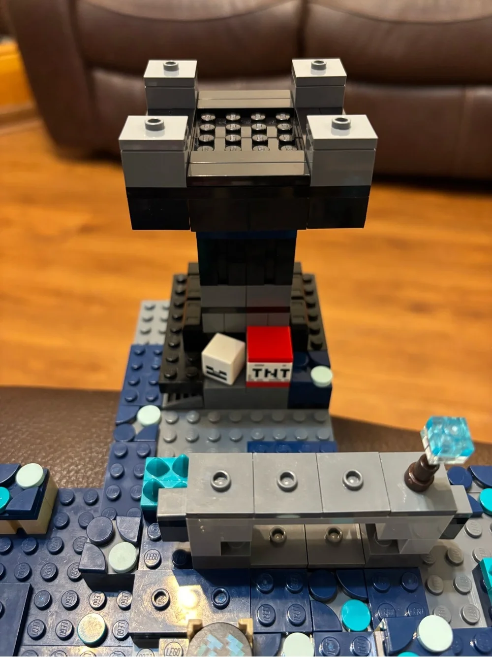 LEGO Minecraft 21246 The Deep Dark Battle set